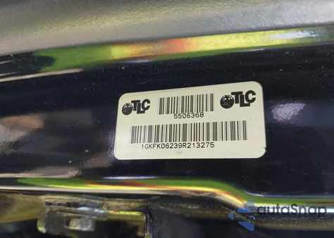 2009 GMC Yukon Xl 1500 Denali z USA, uszkodzony, nr VIN 1GKFK06239R213275